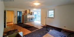 großes Zimmer/ wird renoviert großes Zimmer/ wird renoviert