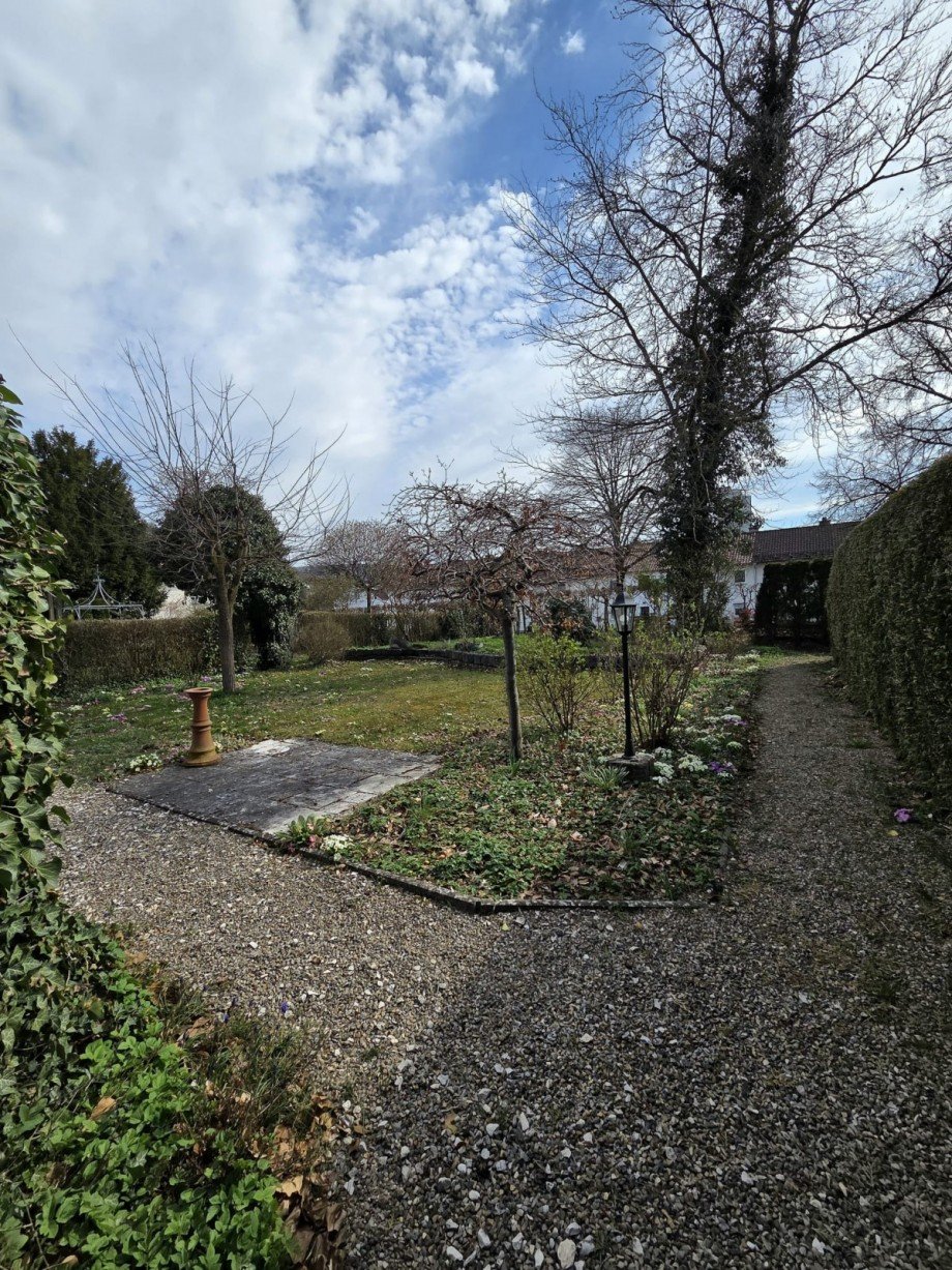 wundersch�ner Garten Doppelhaush�lfte Schelklingen